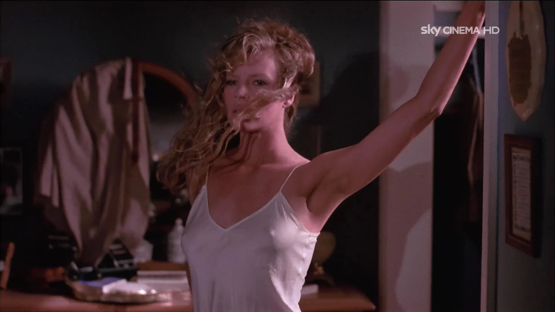 Kim Basinger photo 18 — Activist, Actress, Model, Producer, Voice Actress, American