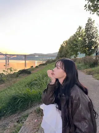 Kim Min-jeong photo 17 — Asian, Ballet Dancer, Influencer, Musician, Musician:  K-pop Idol