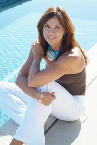 Kimberly Page photo 15 — Athletic, Brown