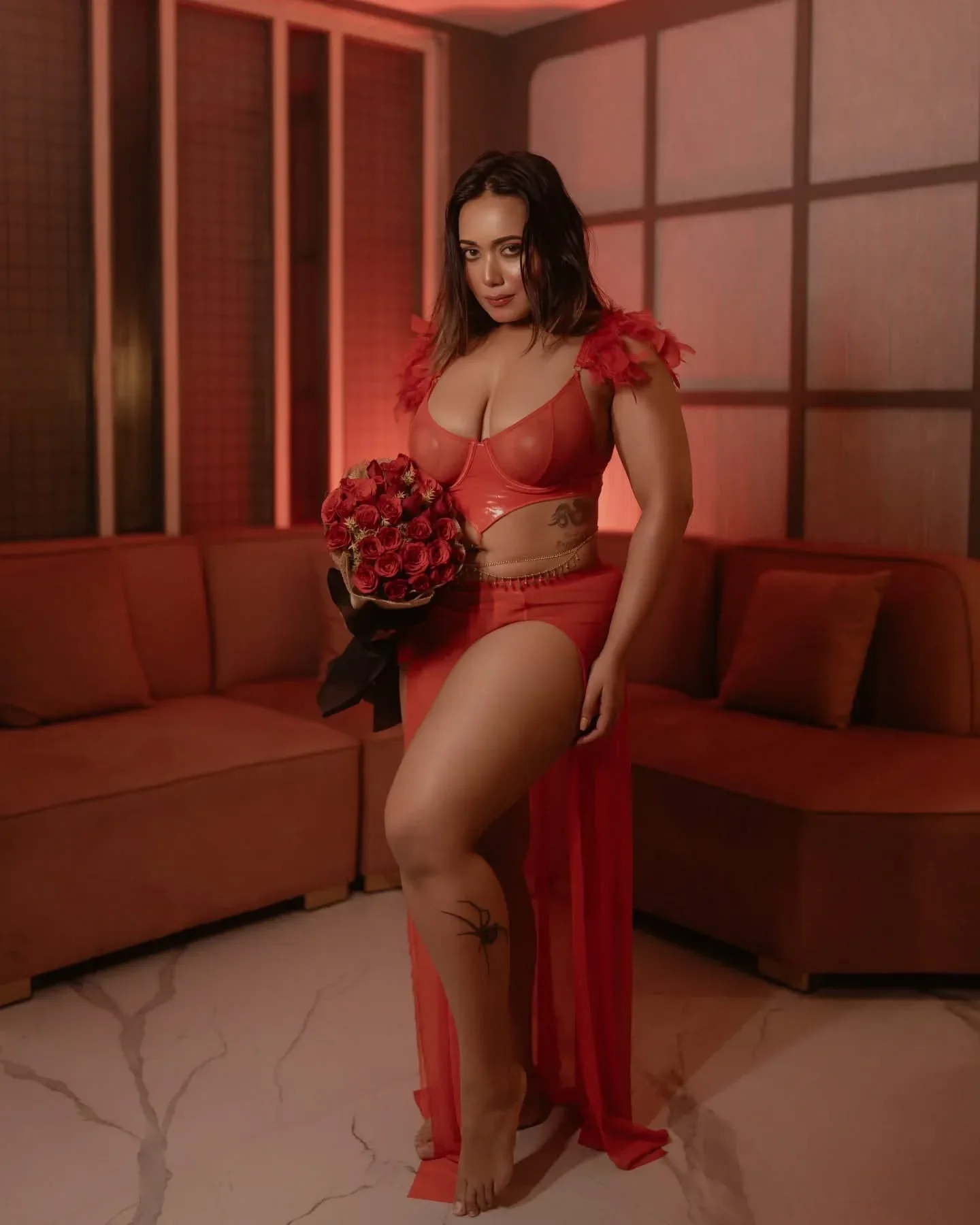 Koyel Sarkar photo 3 — Chubby, Brown