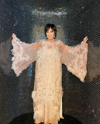 Kris Jenner photo 1 — American, Brown