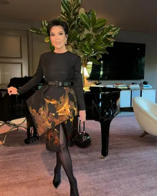 Kris Jenner photo 13 — American, Brown