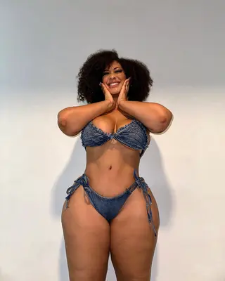 Kristiana King photo 7 — American),  (Ghanaian, Black