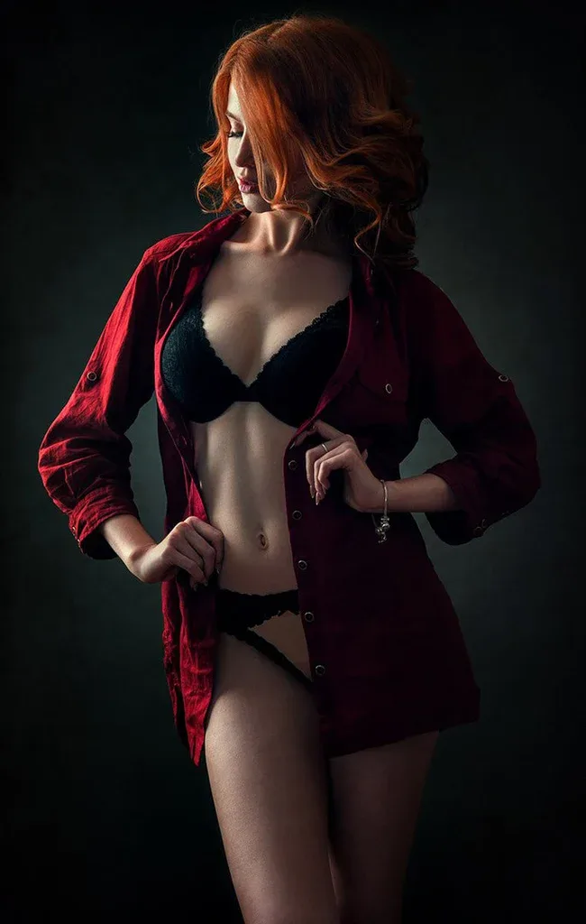 Ksenia Serkova photo 2 — Red, Slim