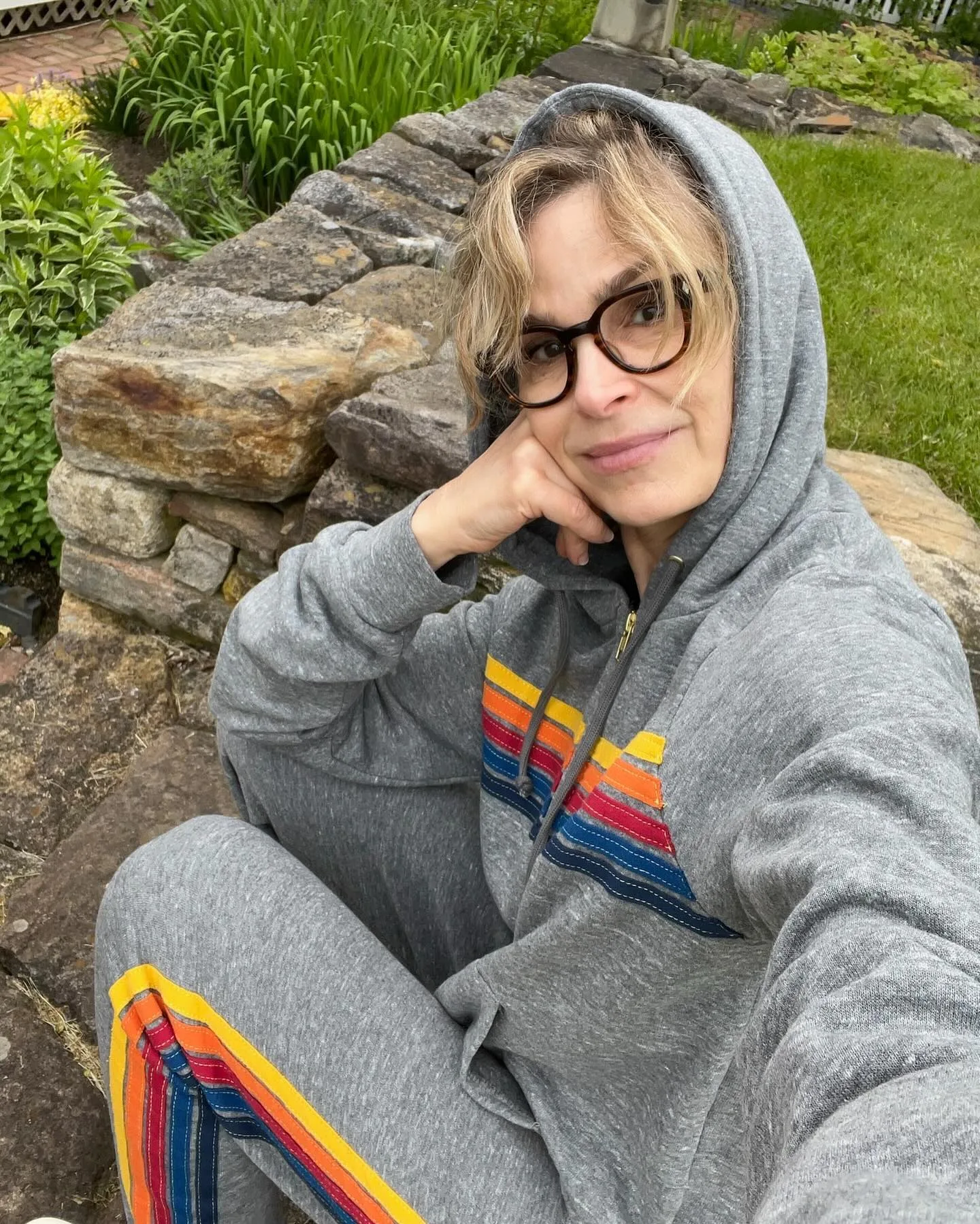 Kyra Sedgwick photo 9 — Slim, Brown