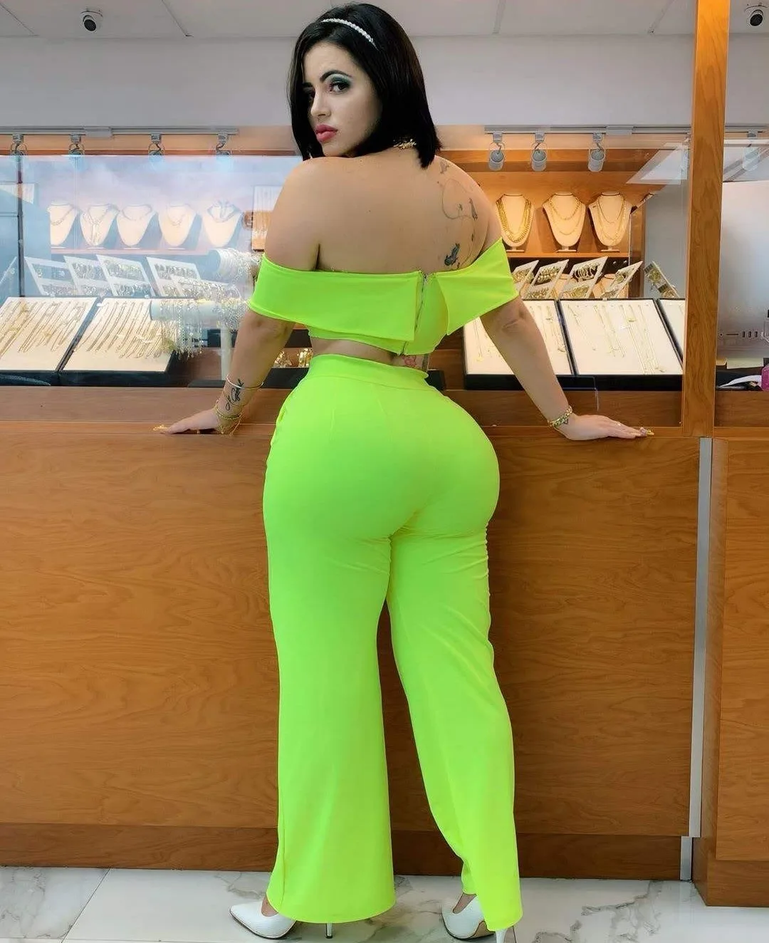 La Mariposa photo 5 — Mixed-race, Business Woman, Exotic Dancer, Influencer, YouTuber