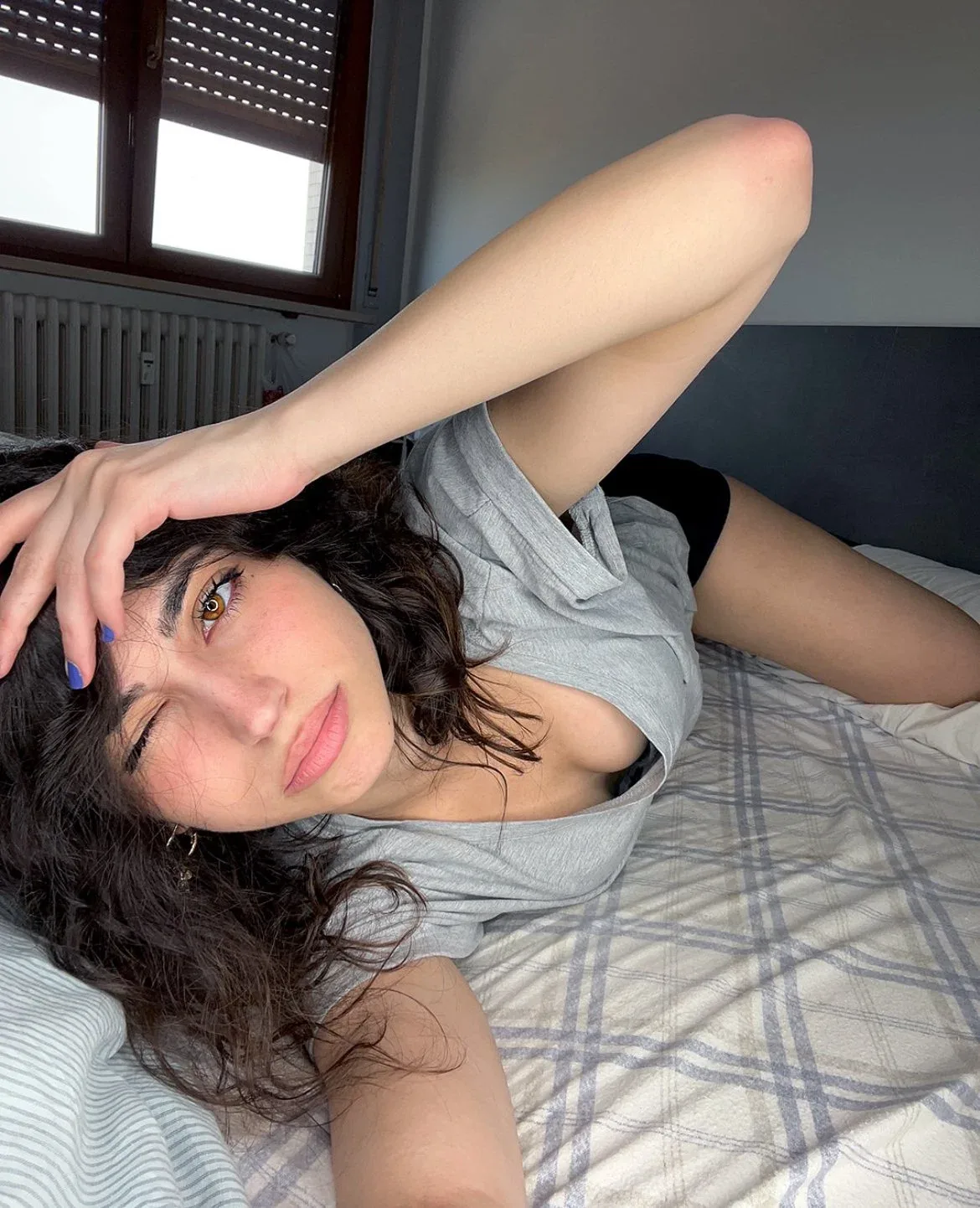 La Vica photo 14 — Brown, ASMR Star, Digital Creator