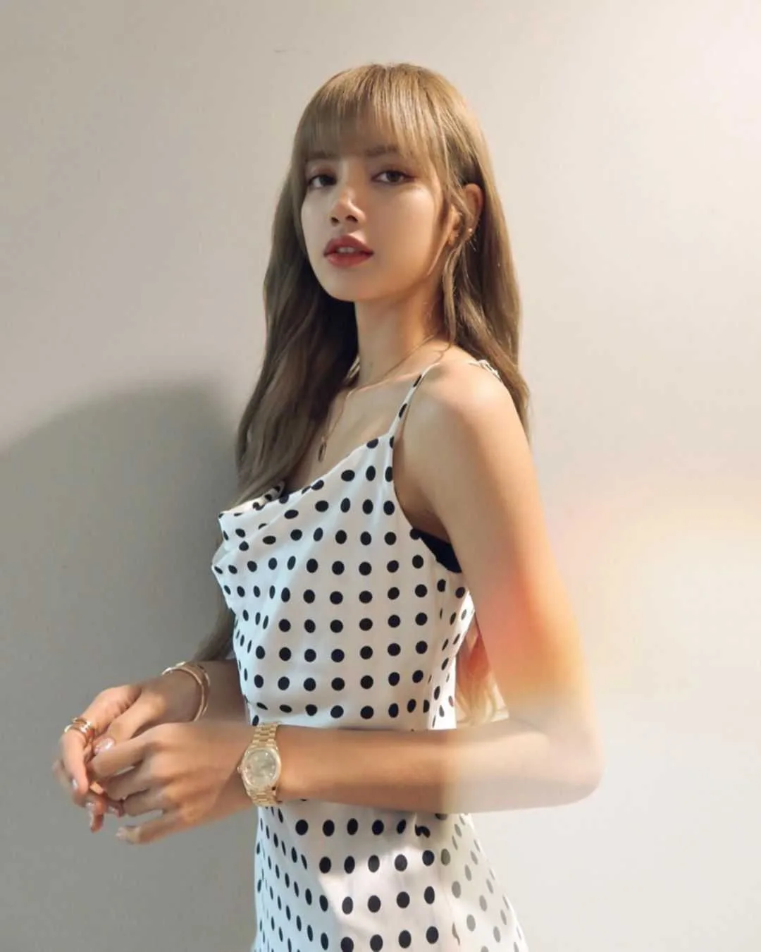 Lalisa Manoban photo 5 — Asian, Actress, Influencer, Model, Musician:  K-pop Idol, YouTuber