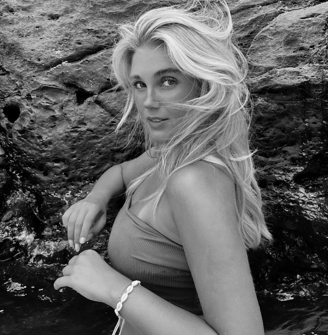 Lara Spengler photo 11 — Caucasian, Model