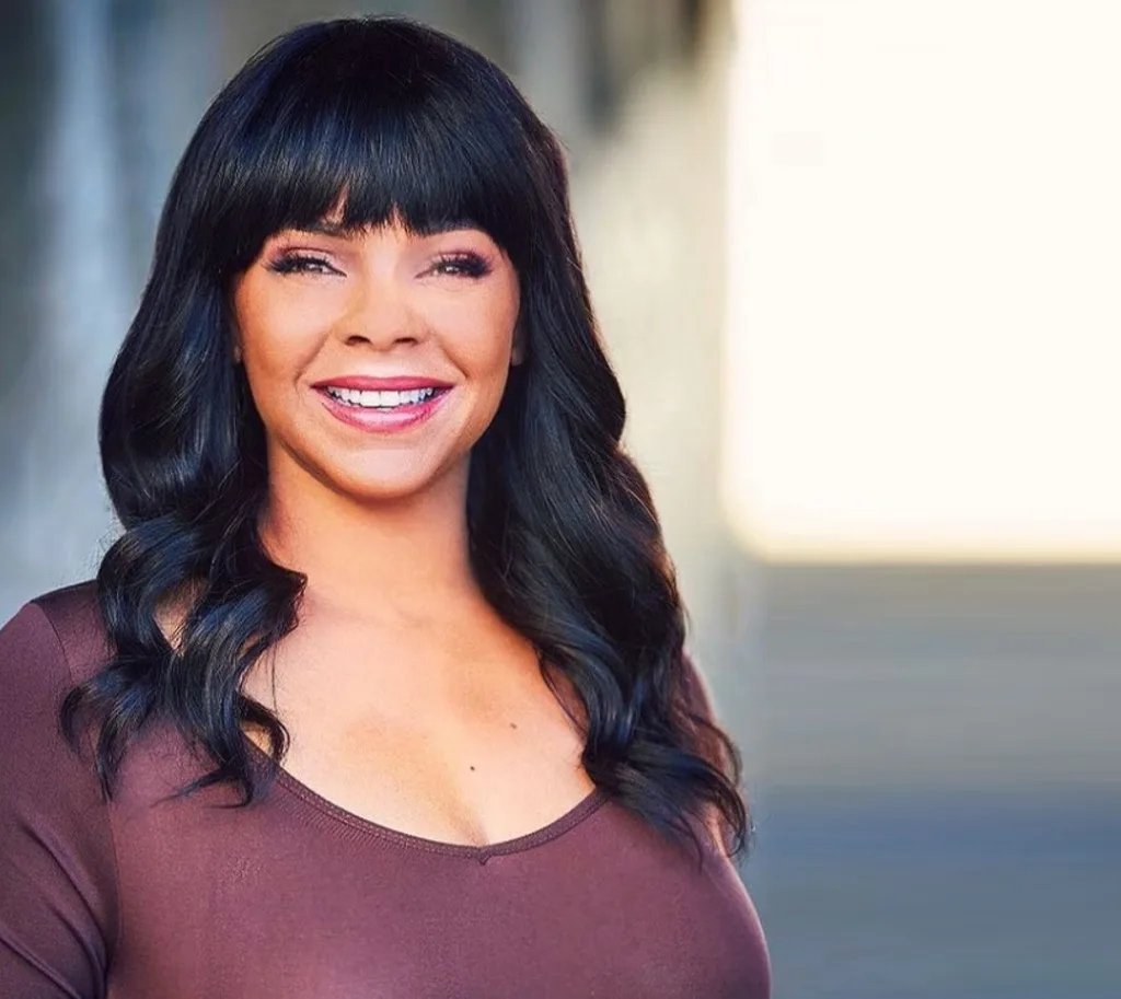 Lark Voorhies photo 17 — Black, Actress, Model (former), Musician