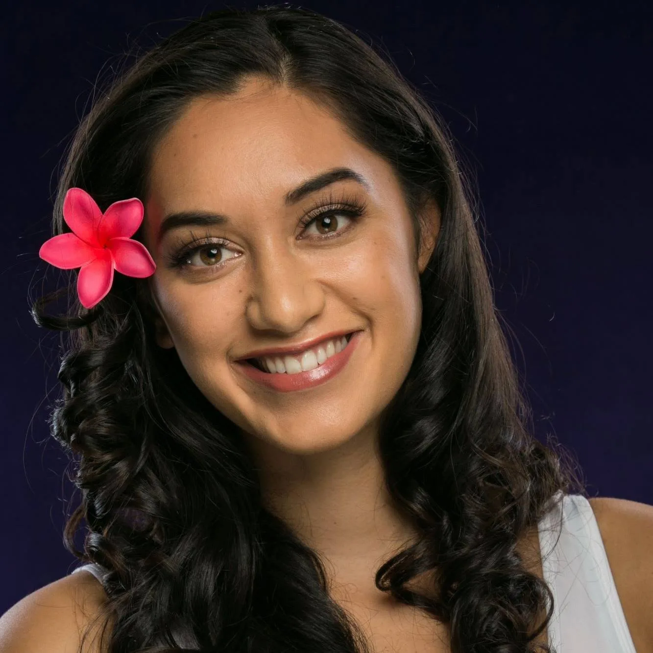 Latafale Auva'a photo 2 — Brown, Hazel