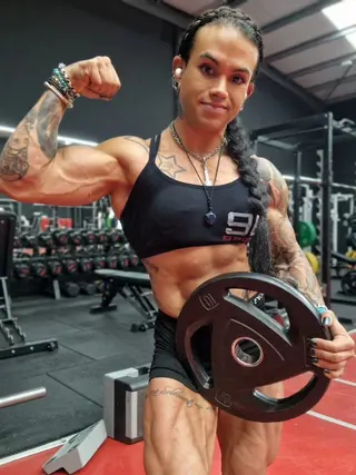 Laura Gallardo Herrero photo 14 — Black, Muscular