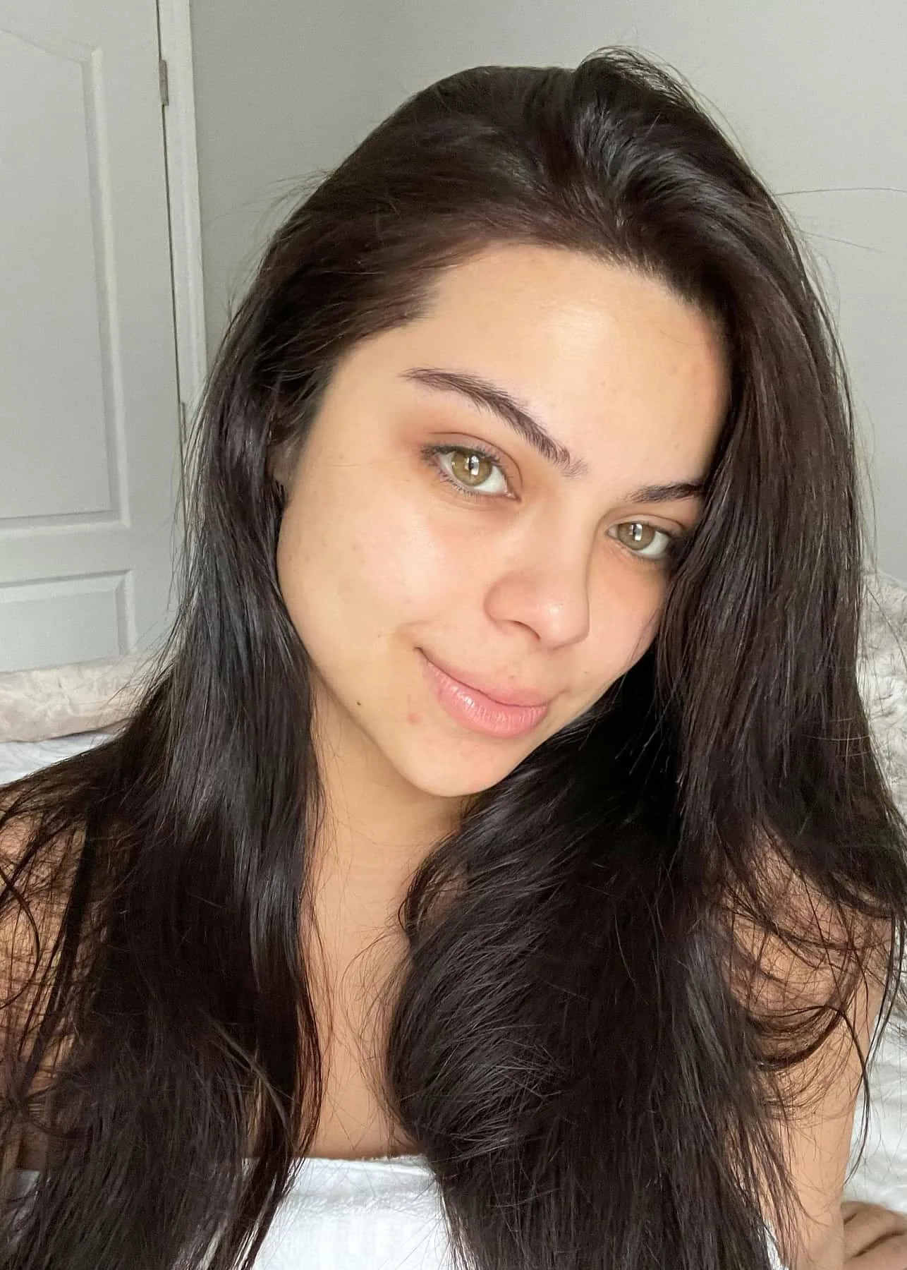 Laura Issela photo 11 — Latin, Influencer, TikTok Star