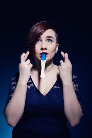 Laura Lexx photo 2 — Average, Blue