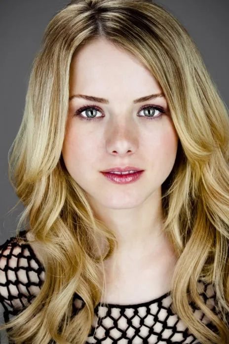 Laura Slade Wiggins photo 2 — Blonde, Slim