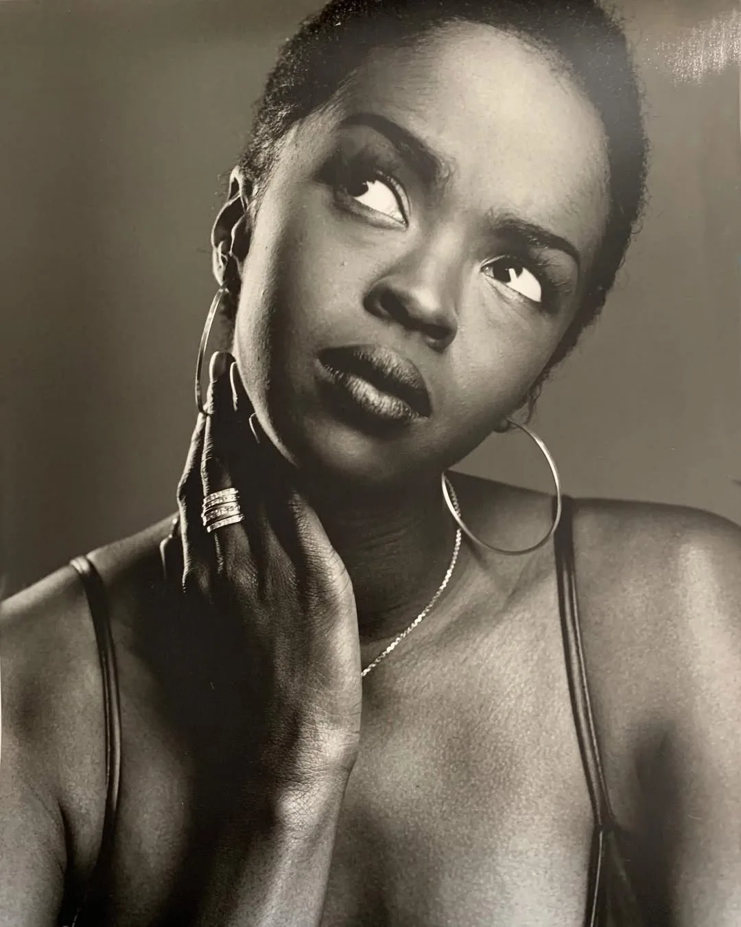 Lauryn Hill photo 8 — Black, Slim