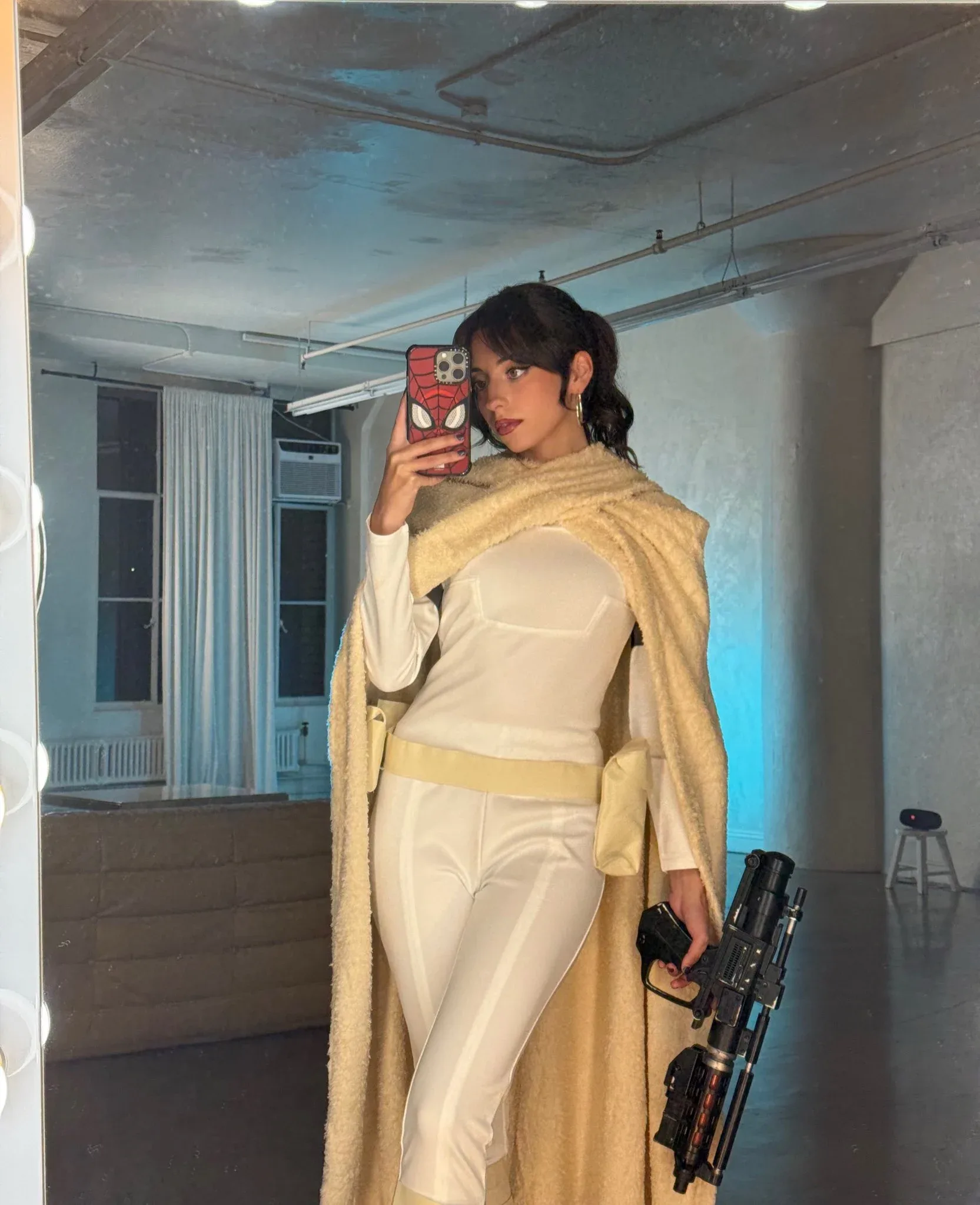 Lea Martinez photo 13 — American, Brown