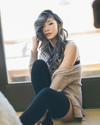 Leena Xu photo 2 — Blonde, Slim