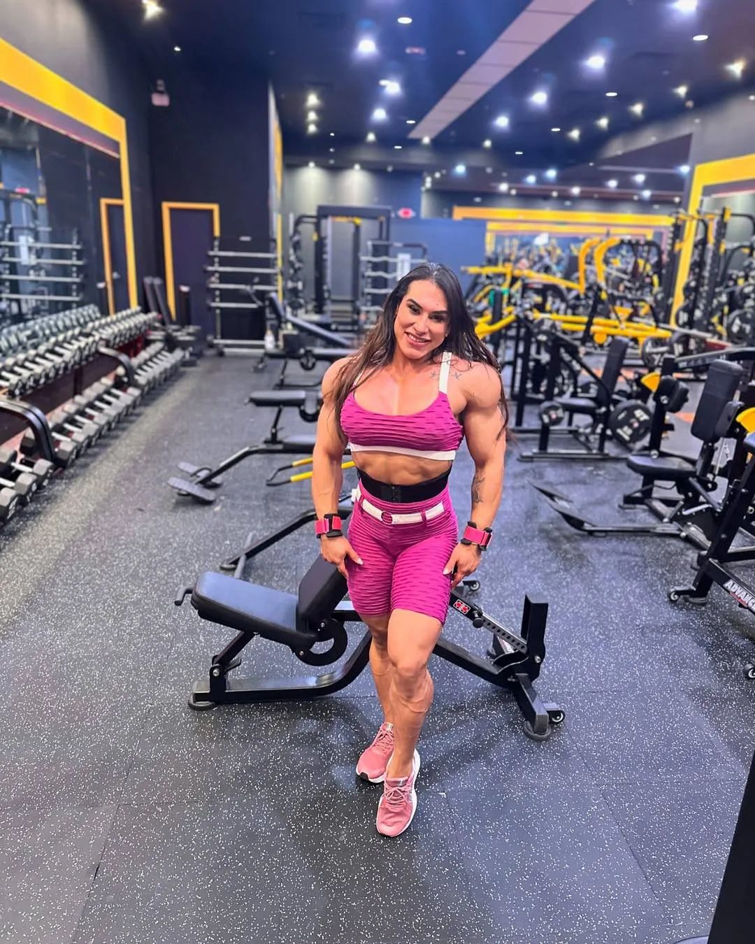 Leyvina Barros photo 17 — Latin, Bodybuilder, Business Woman, Fitness Model, Fitness Trainer
