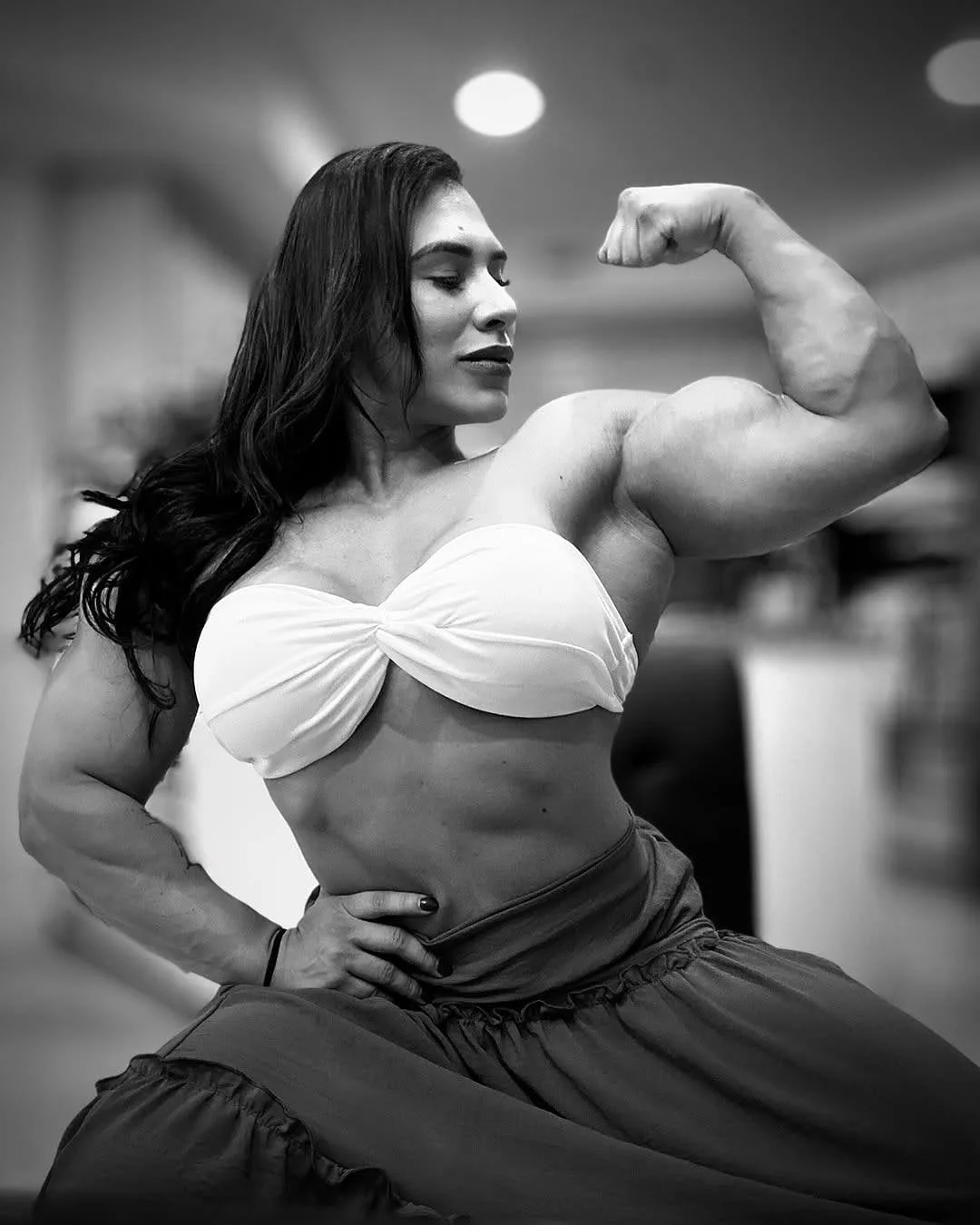 Leyvina Barros photo 22 — Brown, Latin