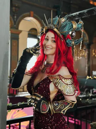 LienSue photo 5 — Caucasian, Adult Model, Cosplayer