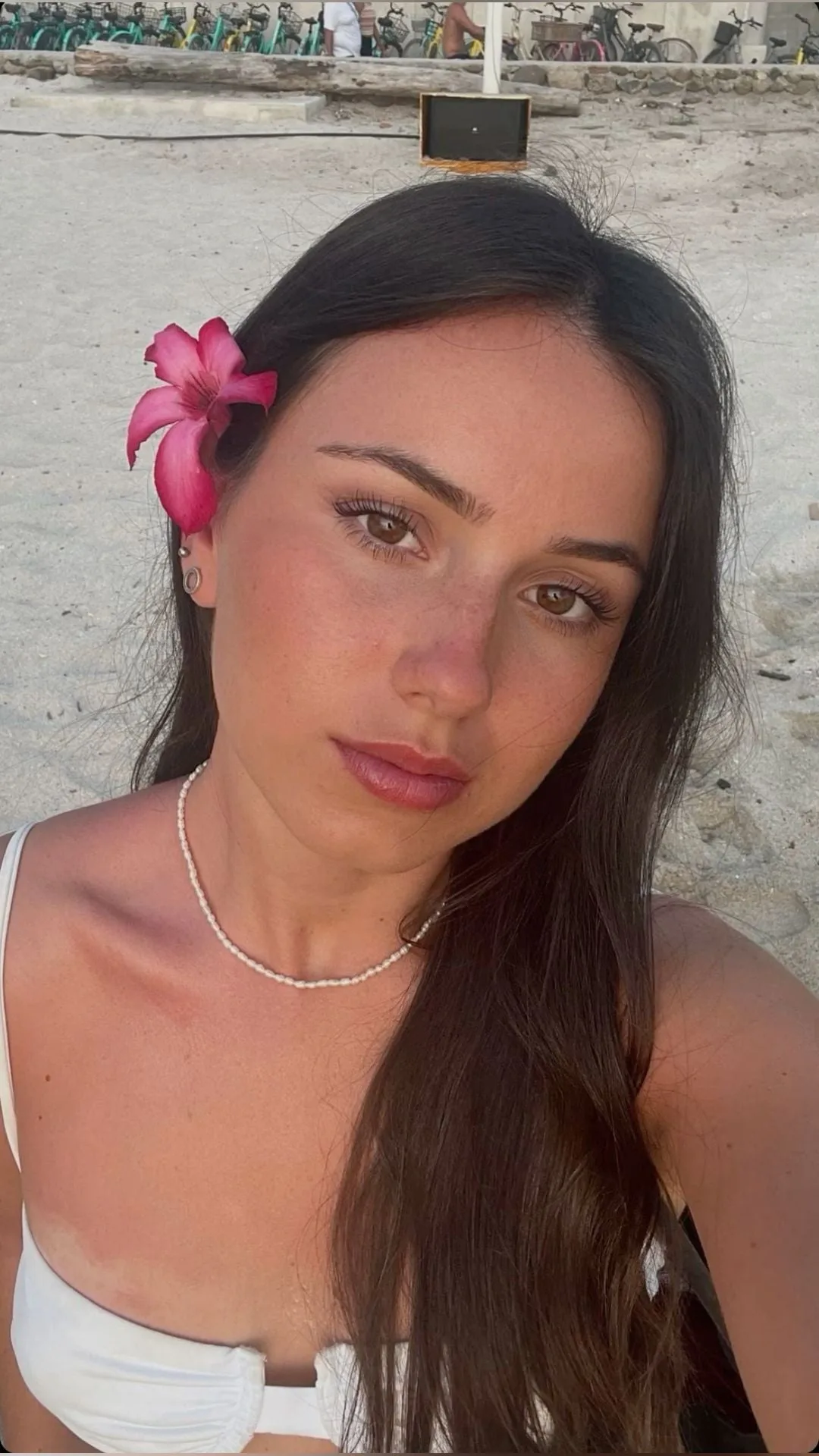 Lili Martinez photo 4 — Brown, Mixed-race (primarily Latin)