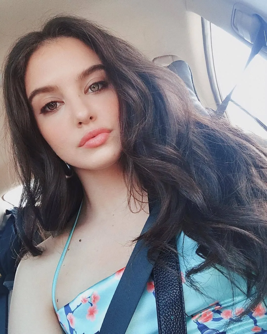 Lilimar Hernandez photo 10 — Hazel, Latin