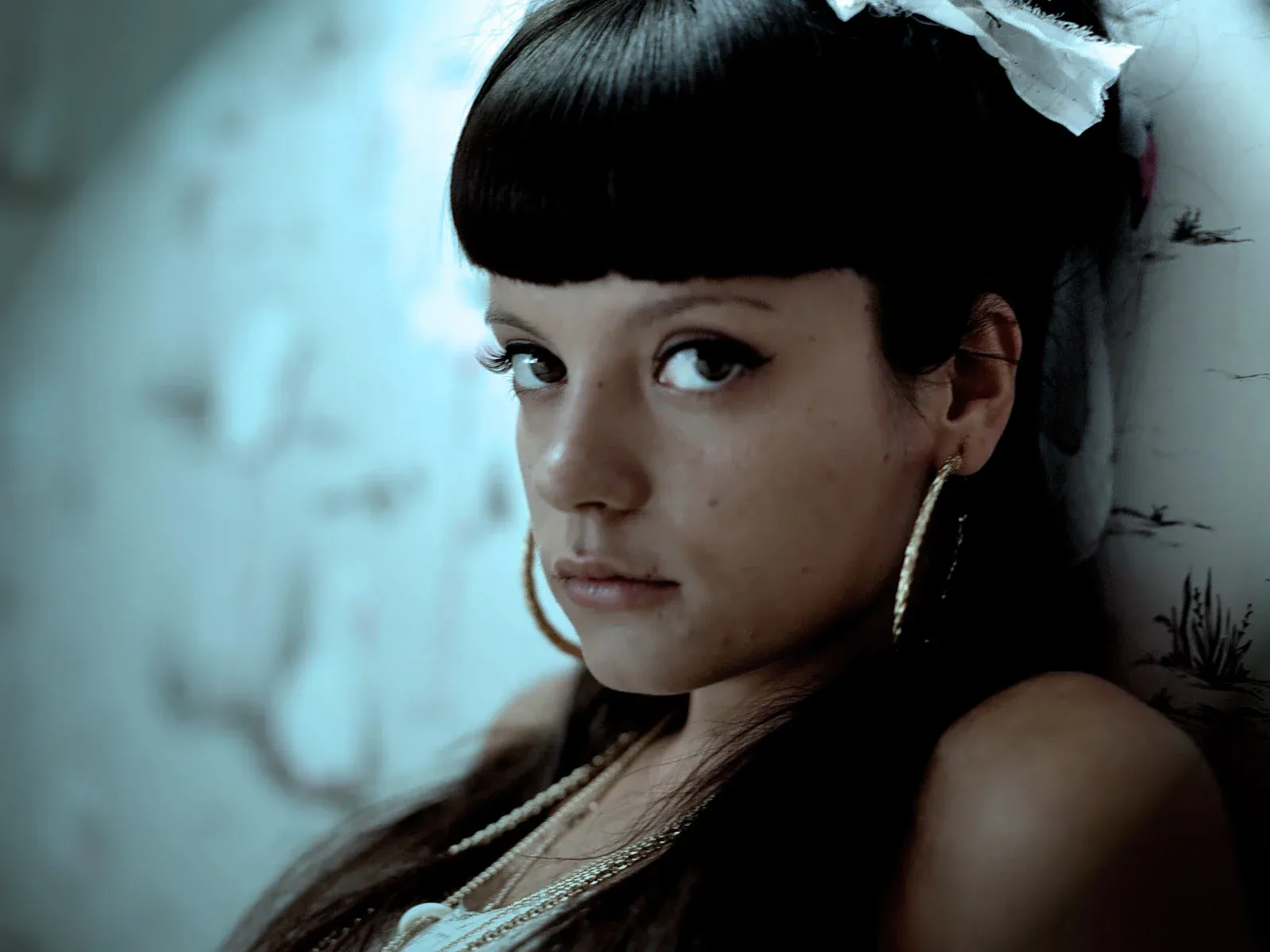 Lily Allen photo 19 — British, Brown