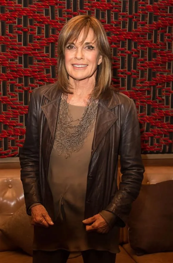 Linda Gray photo 16 — Brown, Caucasian