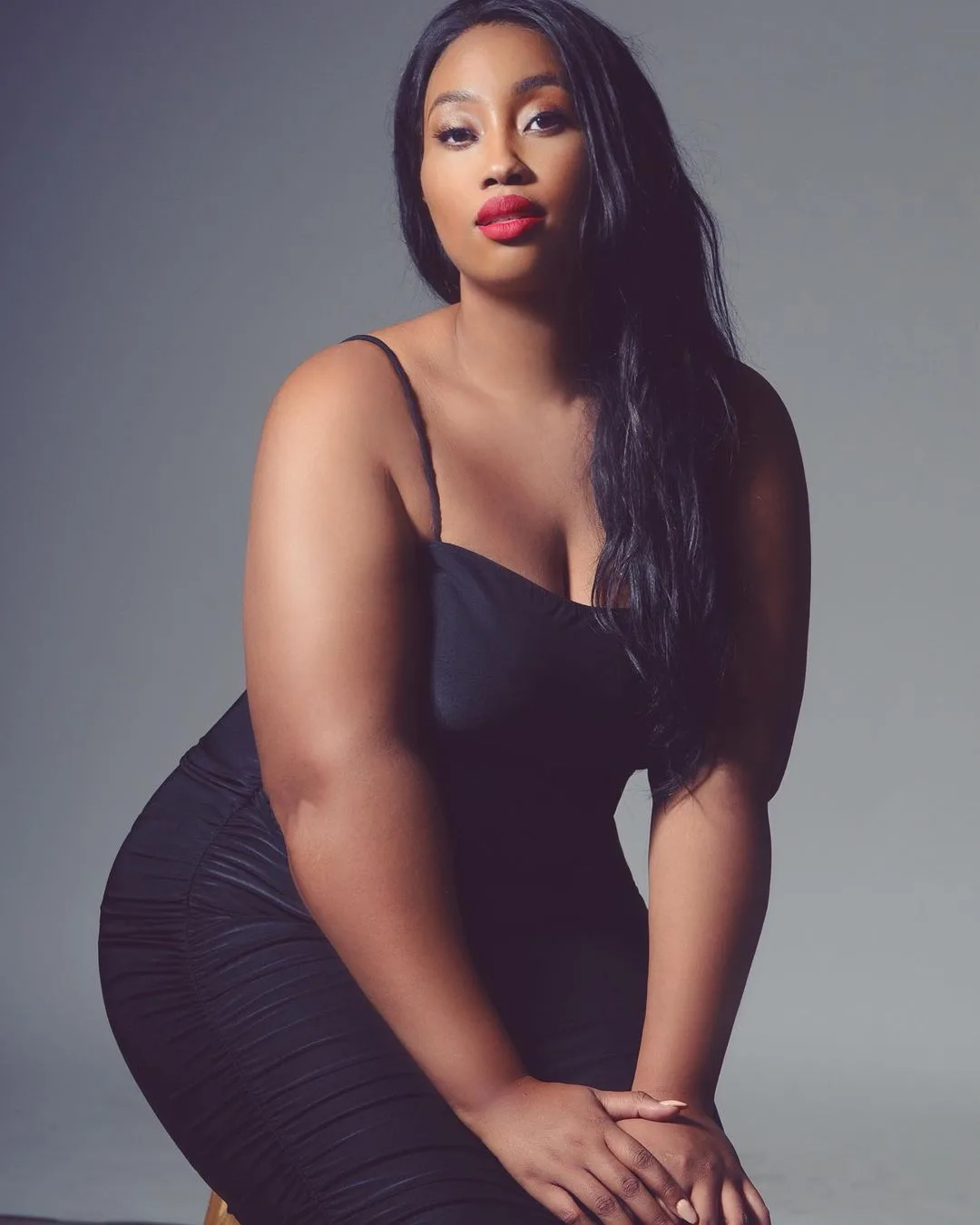 Lindsey Gilbert photo 8 — Brown, Black