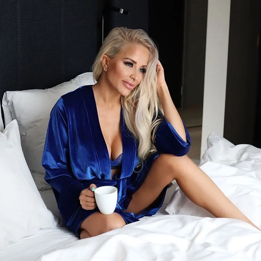 Linni Meister photo 13 — Norwegian, Blonde