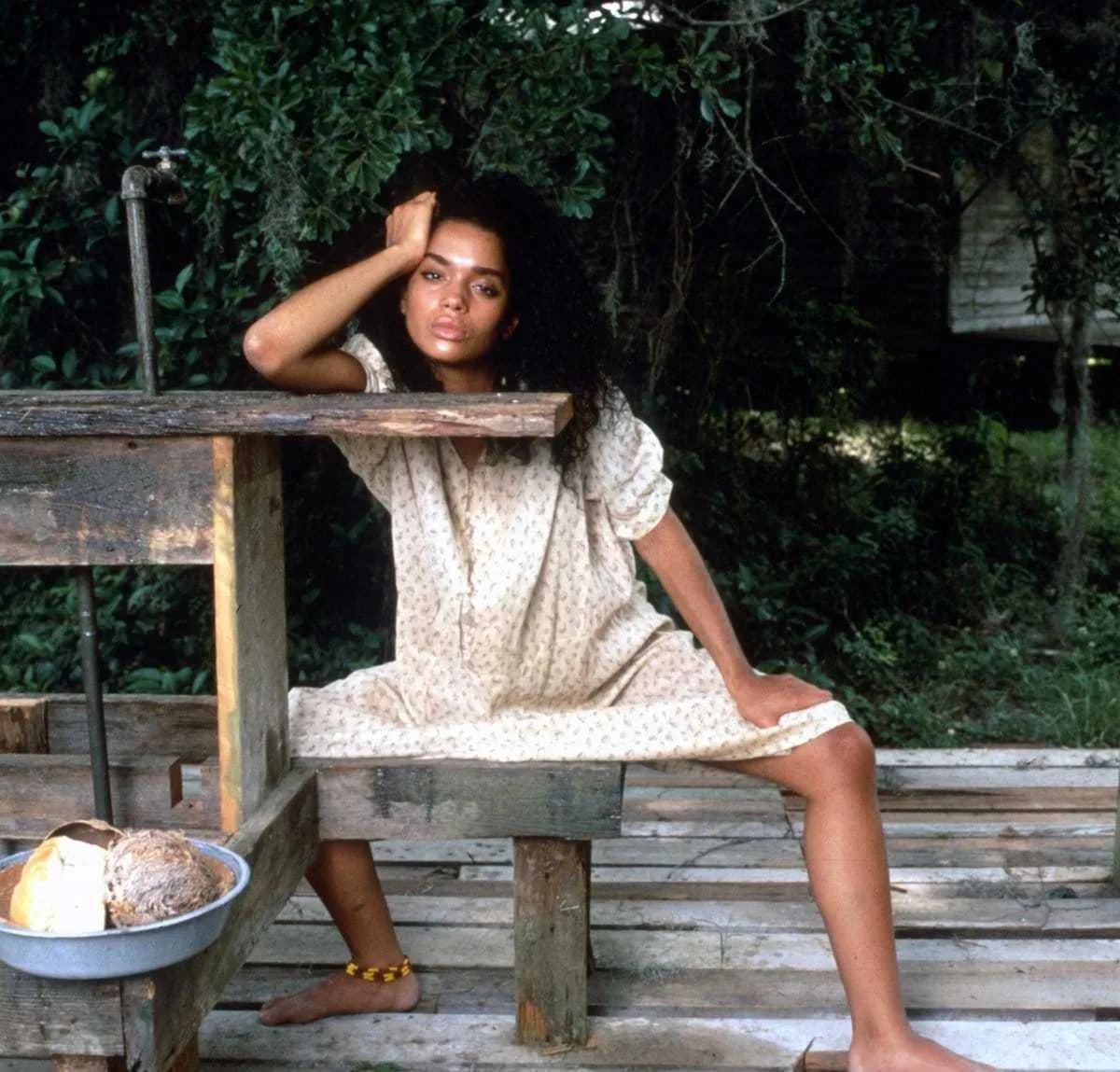 Lisa Bonet photo 17 — Mixed-race (primarily Black), Actress, Director, Musician