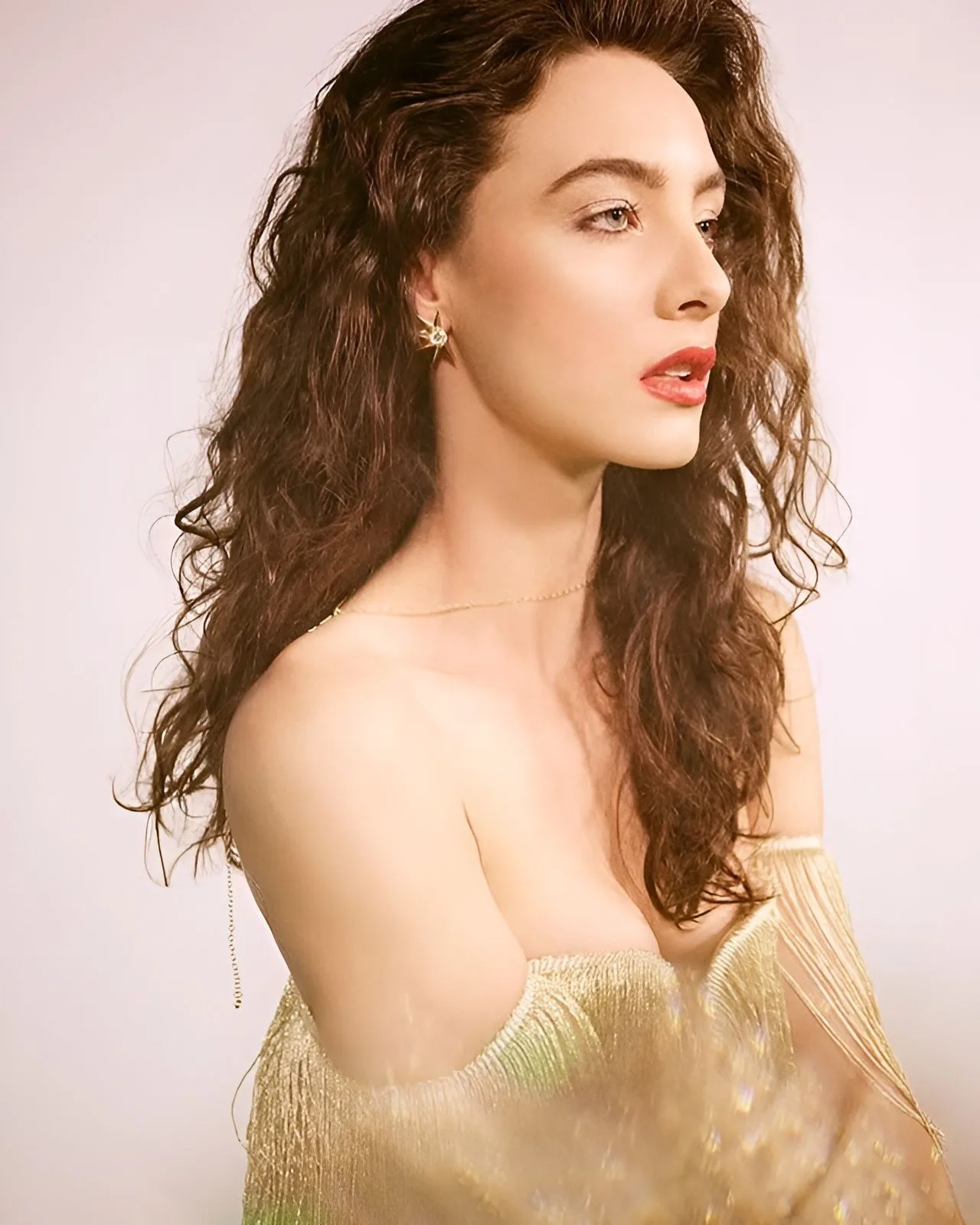 Lisa-Marie Dupont photo 5 — Caucasian, Model (former), Realtor