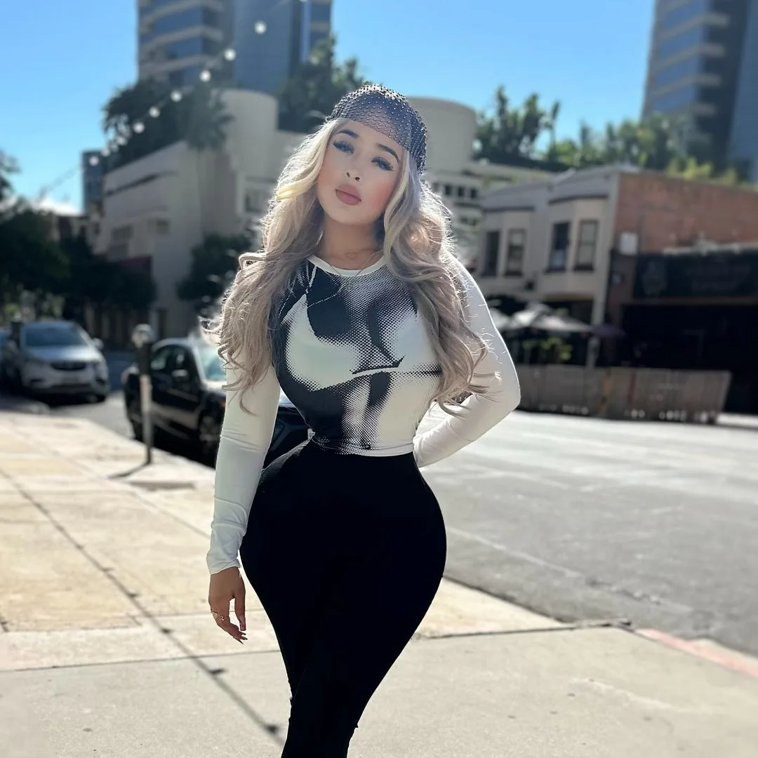Lithzy Adali photo 7 — American, Blonde