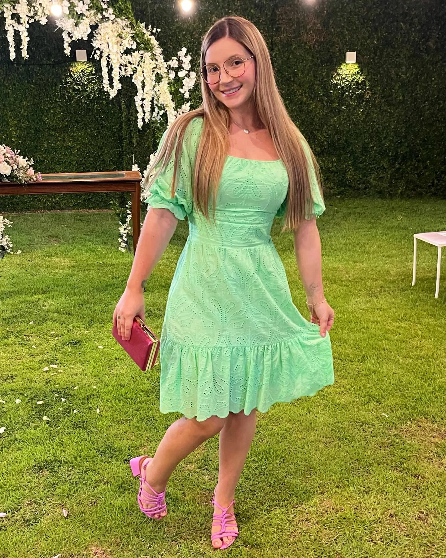 Lizzy Sweet photo 8 — Brown, Average