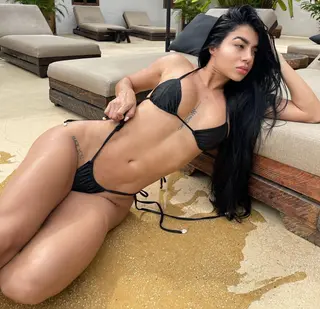 Lorena Munera photo 16 — Brown, Latin