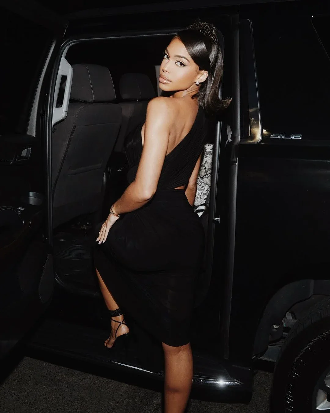 Lori Harvey photo 11 — Mixed-race (primarily Black), Actress, Playboy Model, Supermodel