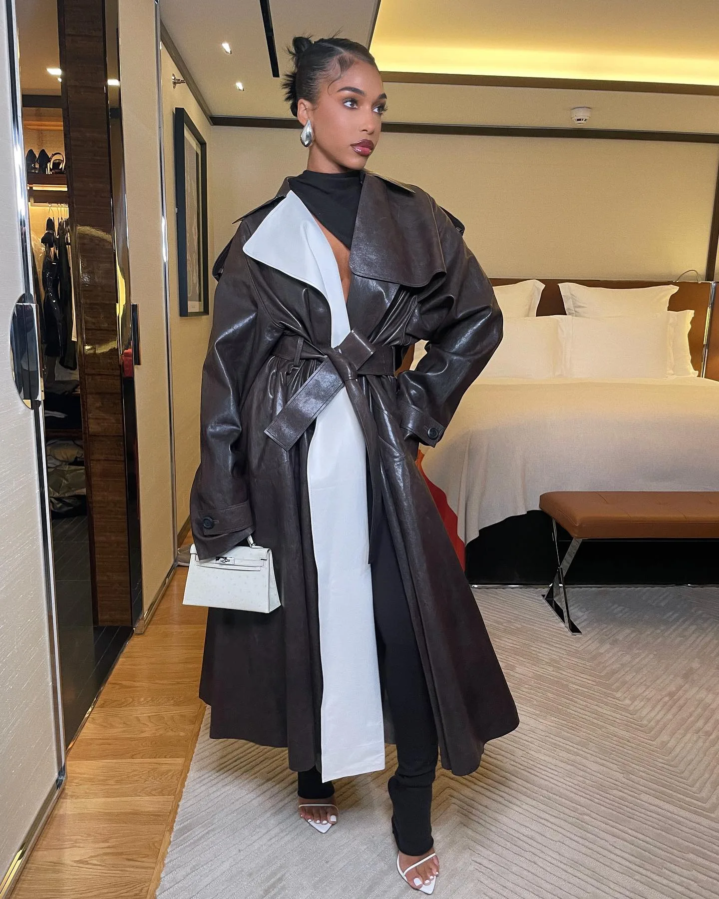 Lori Harvey photo 9 — Athletic, Brown