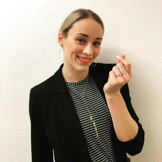 Louisa Lippmann photo 3 — Caucasian, Sportswoman: Volleyball Player