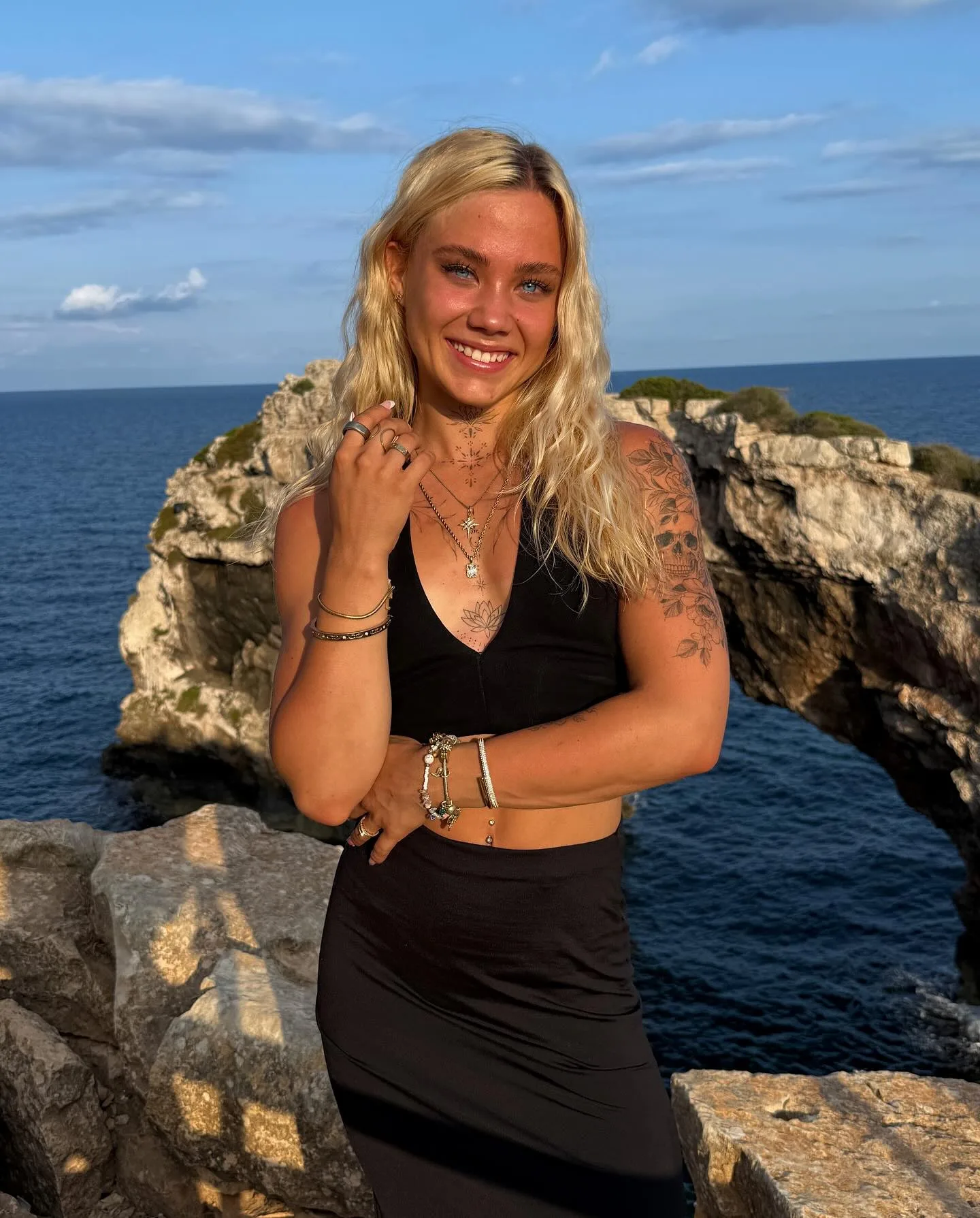 Lucy Fischer photo 1 — German, Blonde