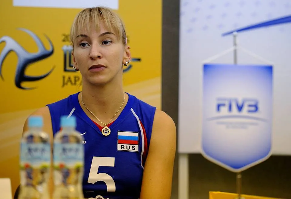 Lyubov Sokolova photo 2 — Caucasian, Sportswoman: Volleyball Player (former)