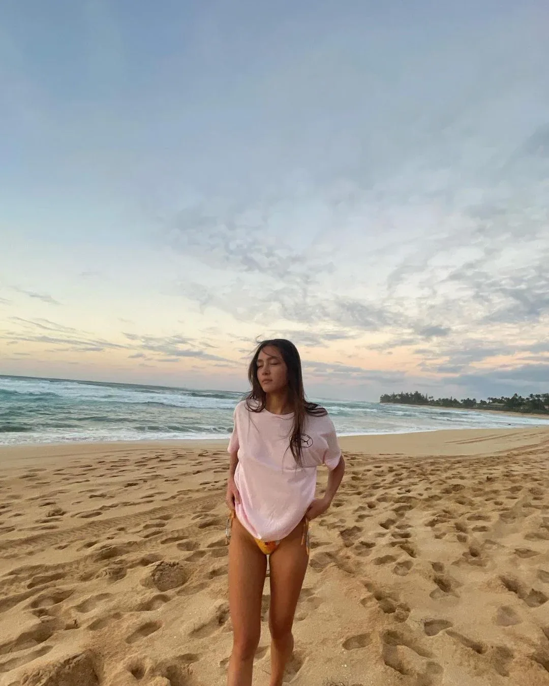 Mabel Chee photo 10 — Brown, Mixed-race (primarily Asian)