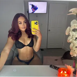 Mackenzi Galvin photo 3 — Slim, Caucasian