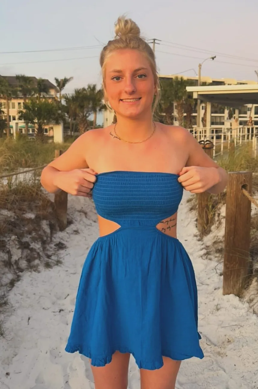 Mackenzie Giesting photo 4 — American, Blonde