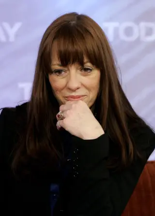 Mackenzie Phillips photo 9 — Slim, Brown