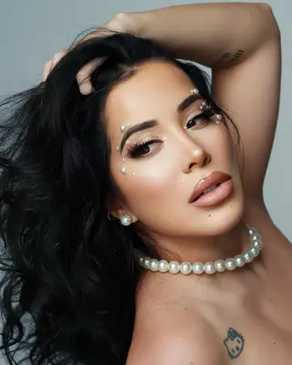 Mackenzie Zamb photo 18 — Glamour Model, American