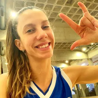 Macris Carneiro photo 10 — Brazilian, Latin
