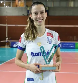 Macris Carneiro photo 15 — Sportswoman: Volleyball Player, Brazilian