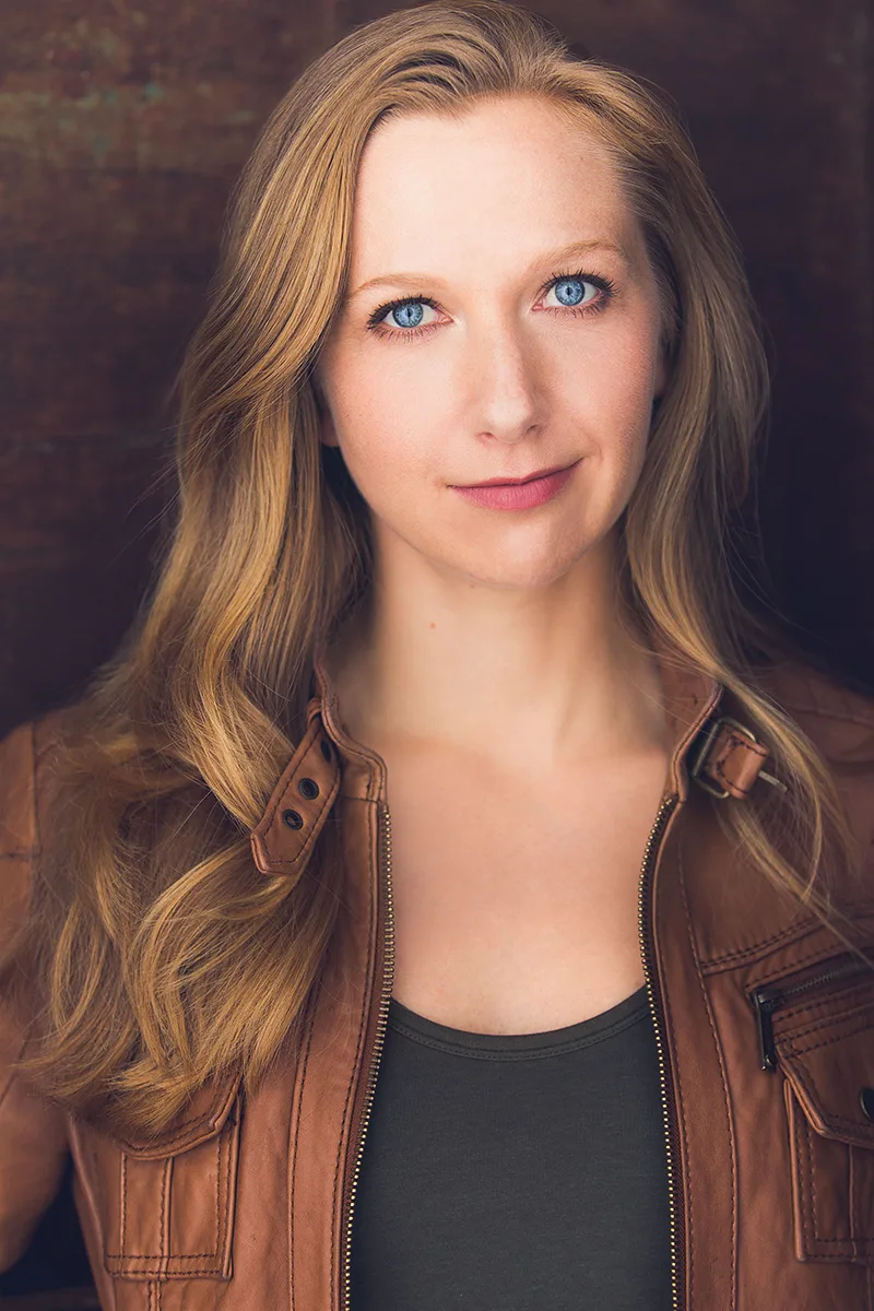 Maggie Alexander photo 16 — Blue, Caucasian