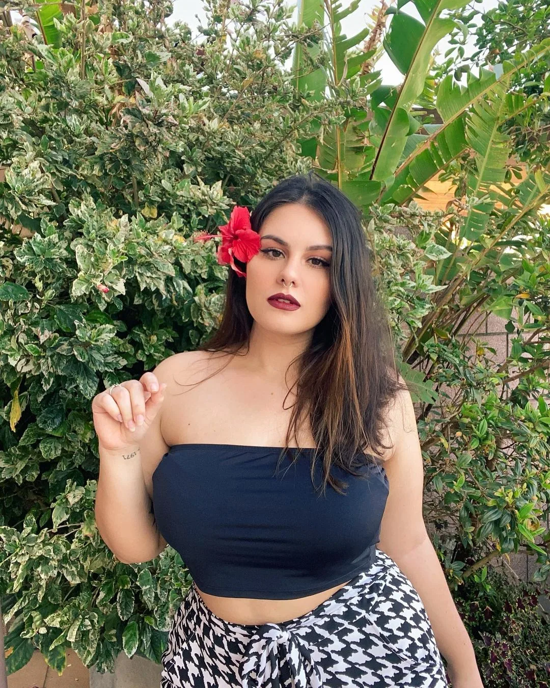 Mallu Marafioti photo 11 — Latin, Plus Size Model